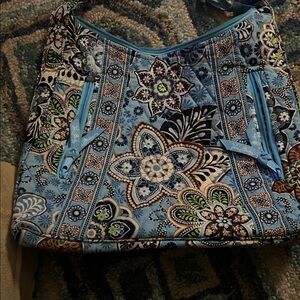 Vibrant Floral Shoulder Bag in Blue